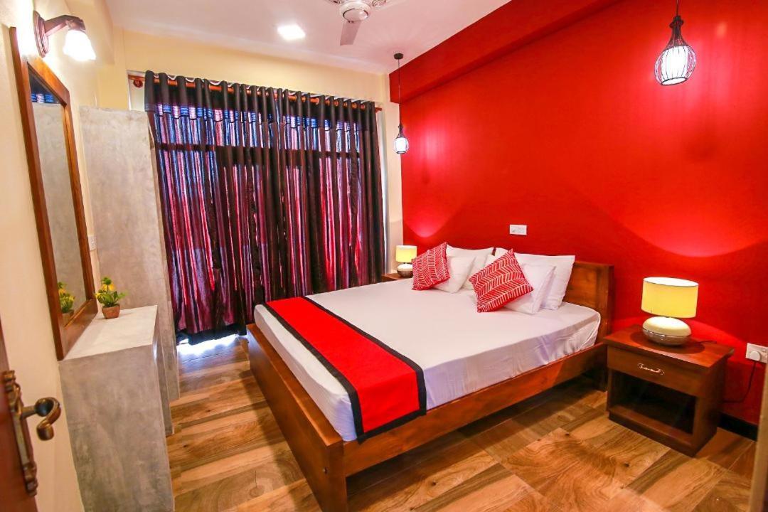 Athithi Villa Hikkaduwa Bagian luar foto