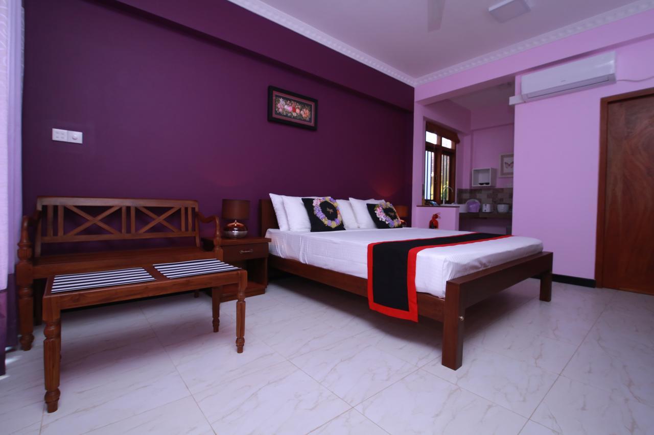 Athithi Villa Hikkaduwa Bagian luar foto