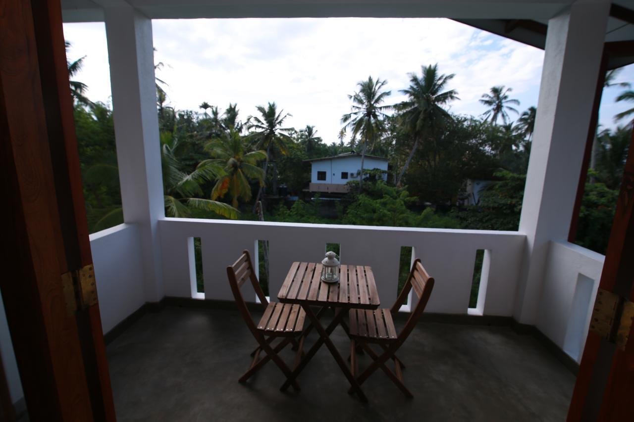 Athithi Villa Hikkaduwa Bagian luar foto